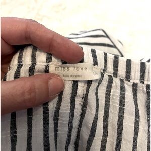 Super Cute Off-The-Shoulders Denim Blue Pin Stripe and White Blouse